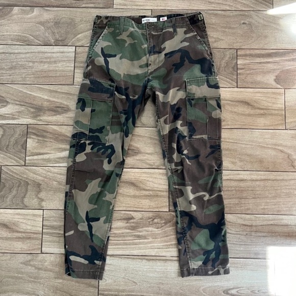 Re/Done Originals Camo Pants - Picture 1 of 4